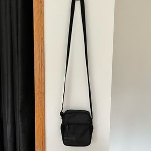 Frankie & Johnnie Purse